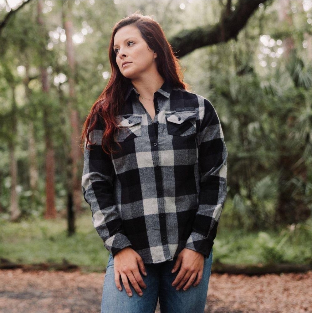 🆕 NWT Women's Black Plaid Flannel, S